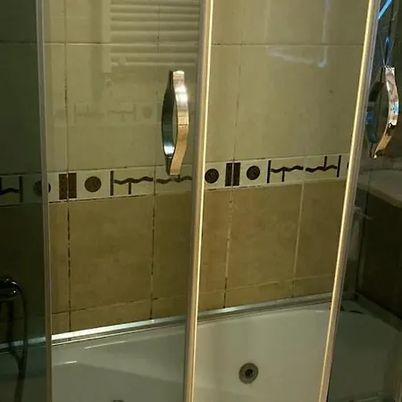 Istanbul Luxbeyoglu Otel شقة فندقية